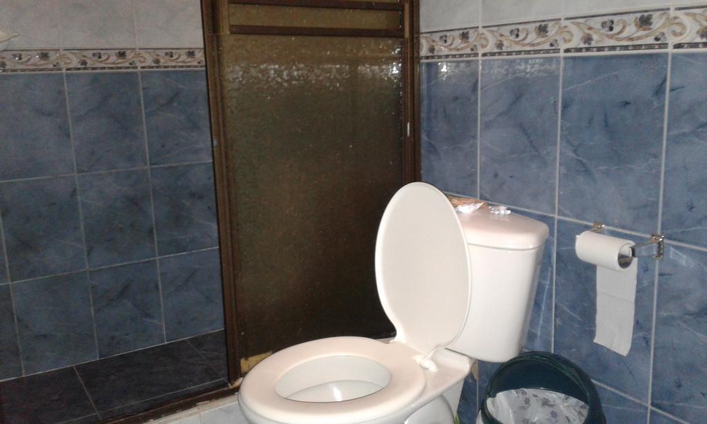 Hostal Jireh Tena Esterno foto