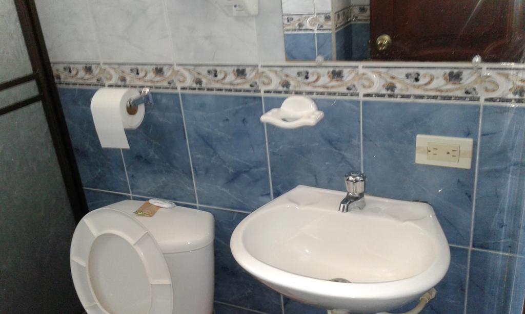 Hostal Jireh Tena Esterno foto